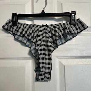 NWT Savage X Fenty Gingham Remix Undie with Ruffle Trim